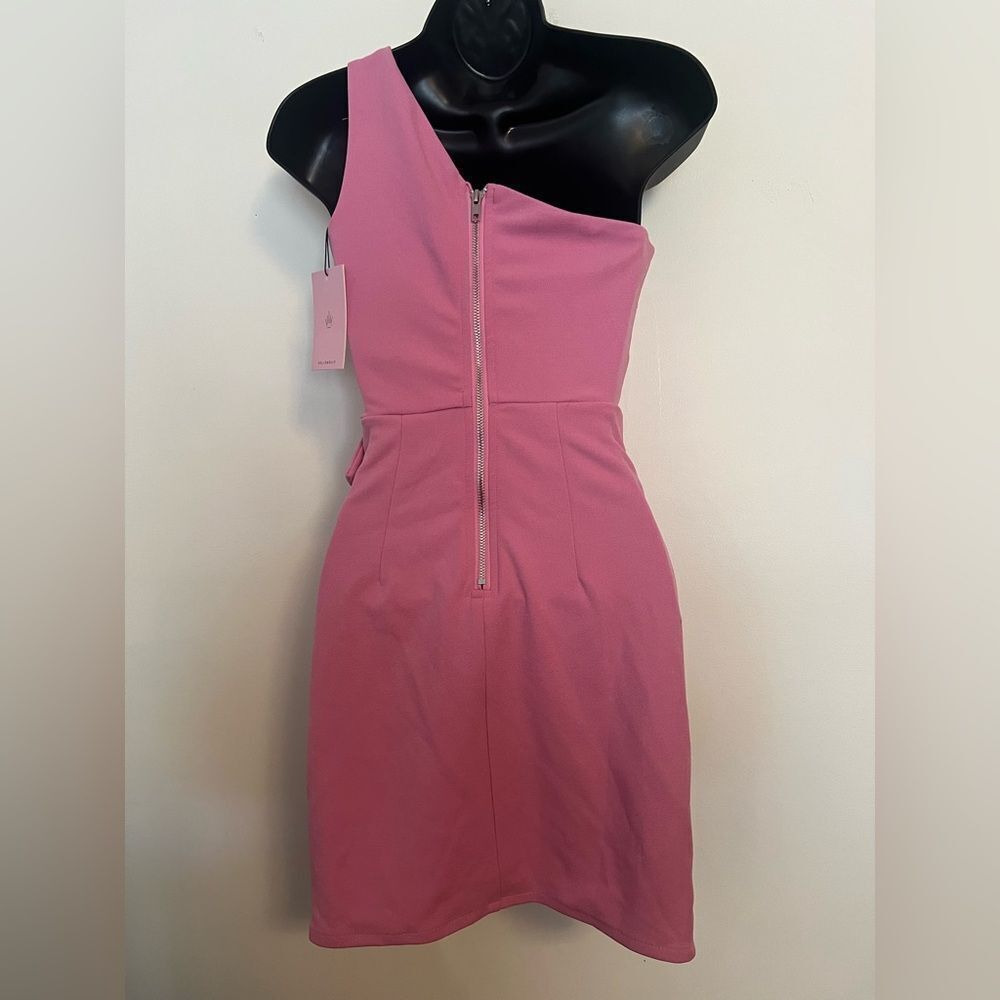 Hello Molly One-Shoulder Pink Dress - Picture 4 of 4